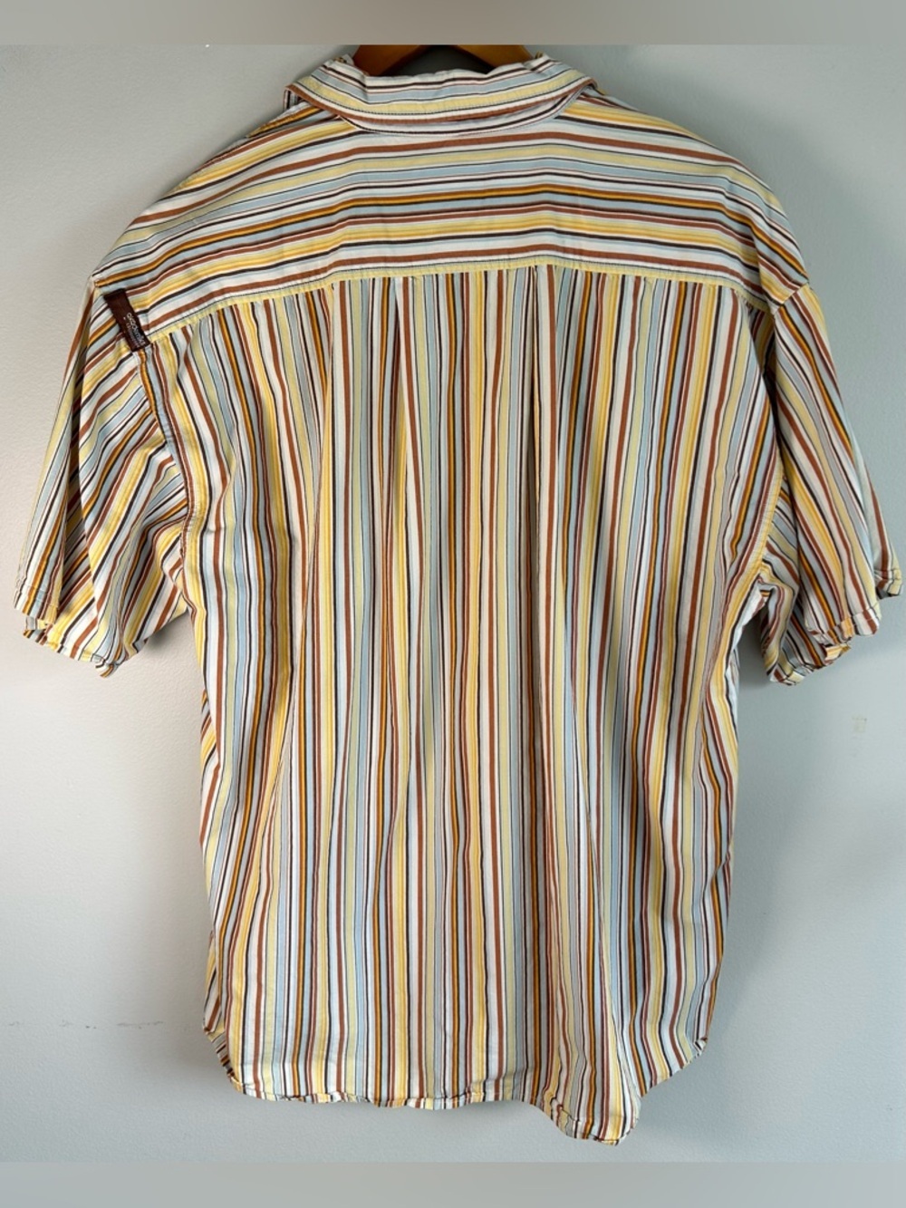 Vintage Akademiks Mens Button Down Shirt Sz M Multicolor Vertical Stripes Cotton - Picture 7 of 10